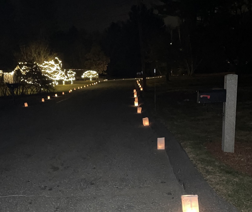 Luminarias Bedford Minuteman CompanyBedford Minuteman Company